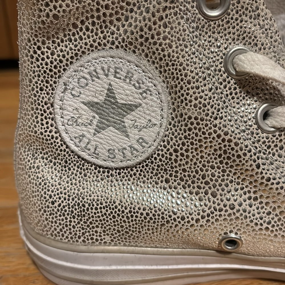 LIKE NEW! Converse Silver High-Top Sneakers - Picture 6 of 9